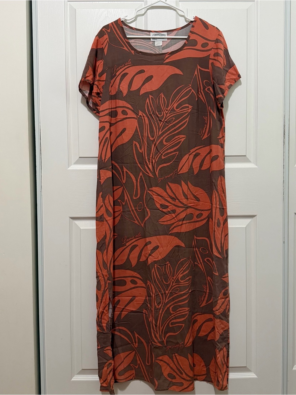 VINTAGE LEINA’ALA Maxi Dress